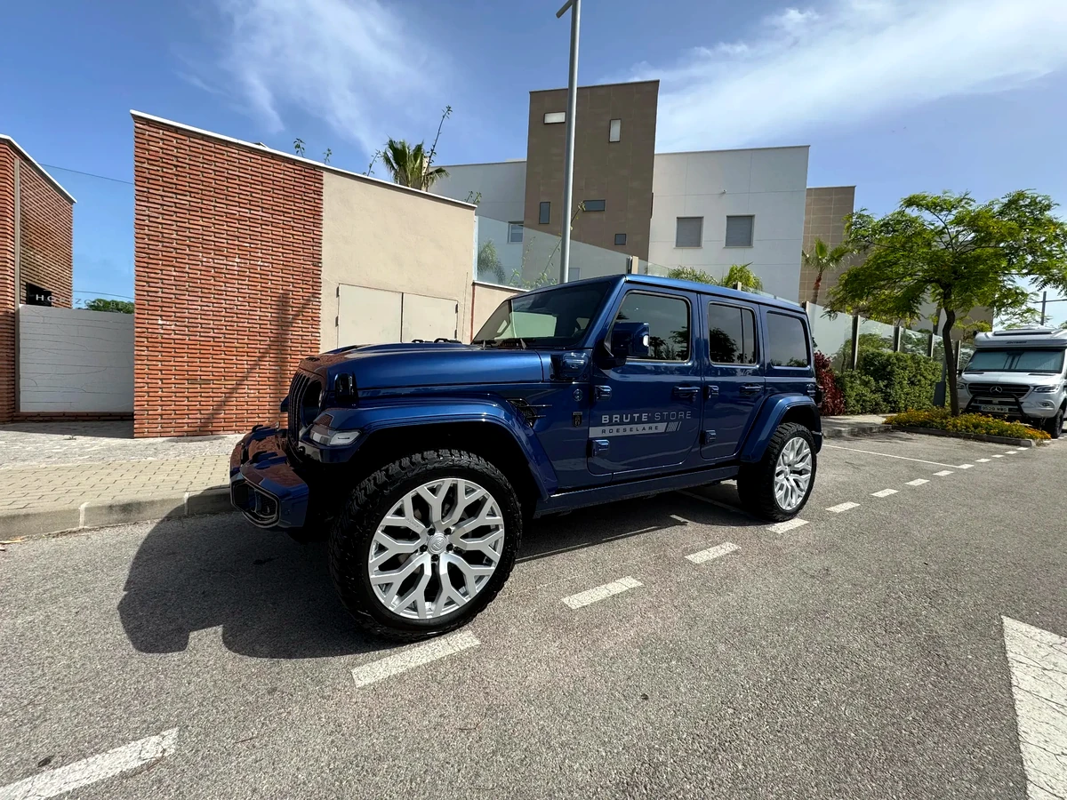 4x4 · защищённый финиш по кузову