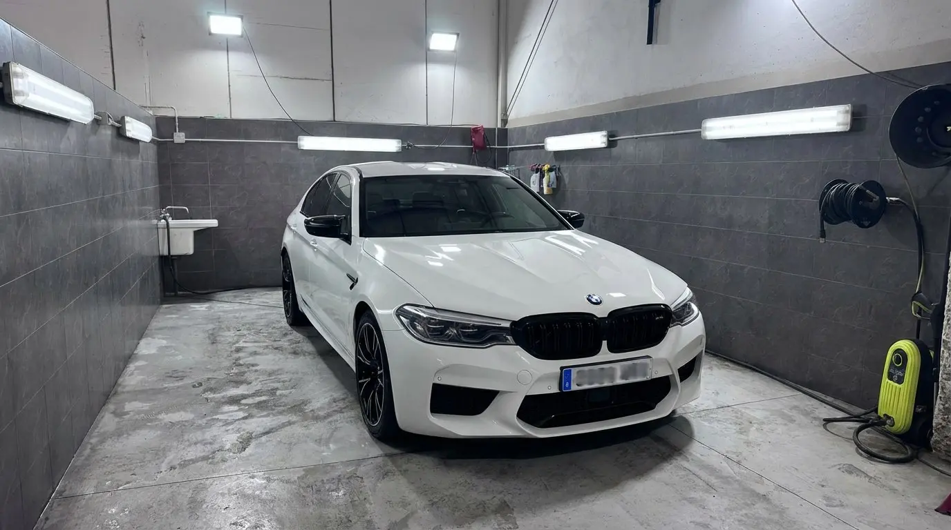 Полировка · глубина цвета на тёмной краске